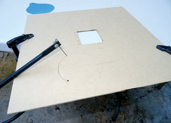 Fig. 3 14 y 15. Los cortes los podremos realizar con ayuda de una segueta.